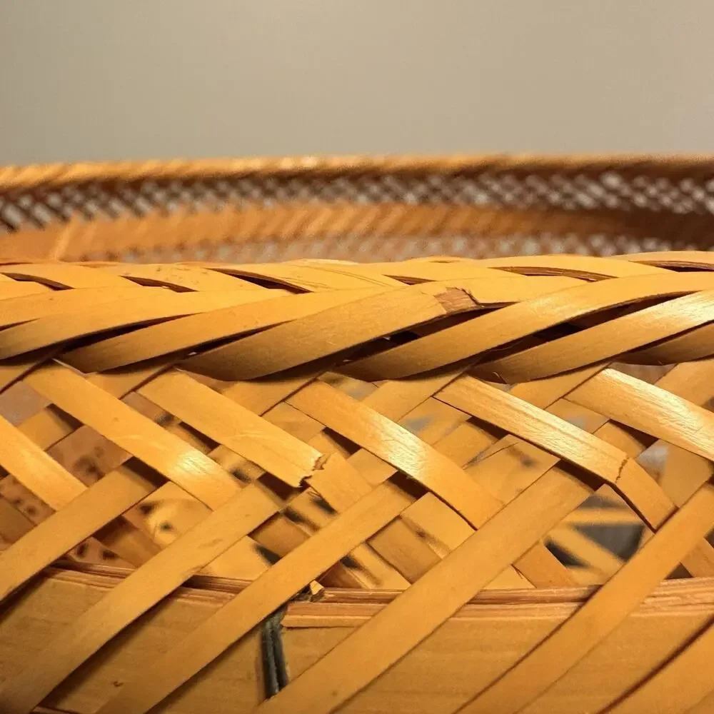 VTG MCM Woven Wicker Rattan Basket Boho Hand Woven Table Wall Decor 9.5” Japan